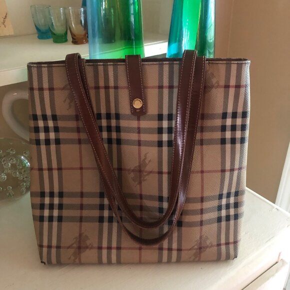 Authentic BURBERRY Vintage Haymarket Check Tote - Picture 2 of 12